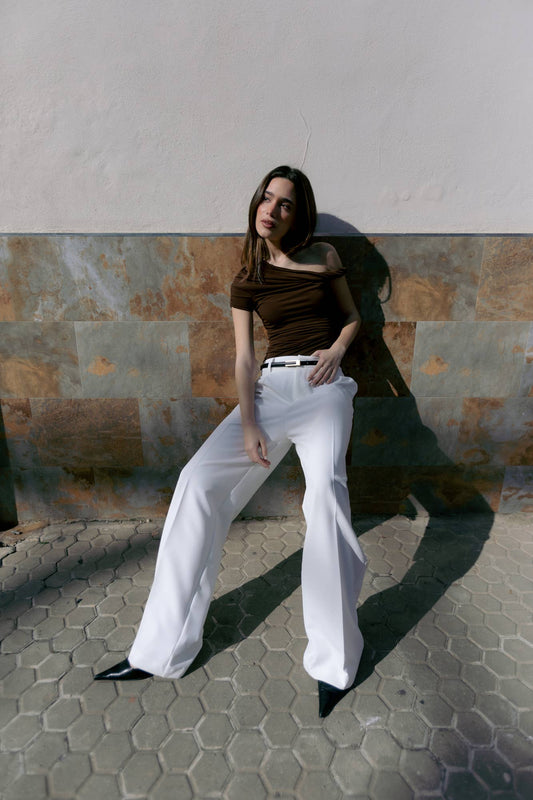 PURE WHITE PLEATED TROUSERS